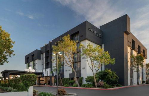 San Jose Hotel | Courtyard San Jose Airport