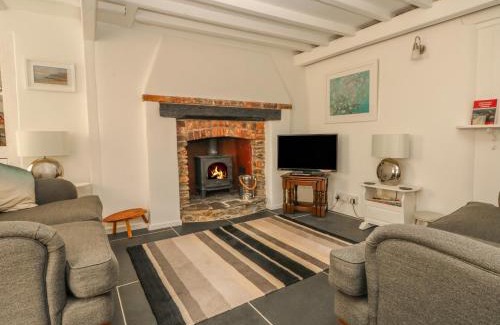 Cawsand House | Cousham Cottage