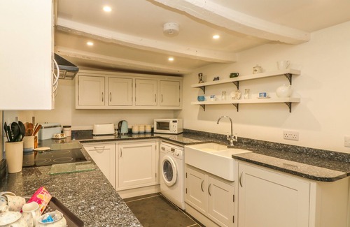 Cawsand Cottage | COUSHAM COTTAGE, pet friendly, with open fire in Kingsand And Cawsand