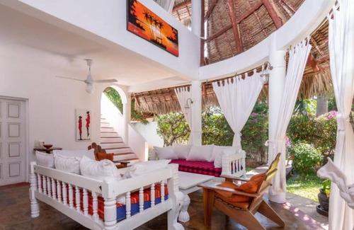 Malindi Marine National Park Villa | Couzy villa casaurina in Malindi, Kenya