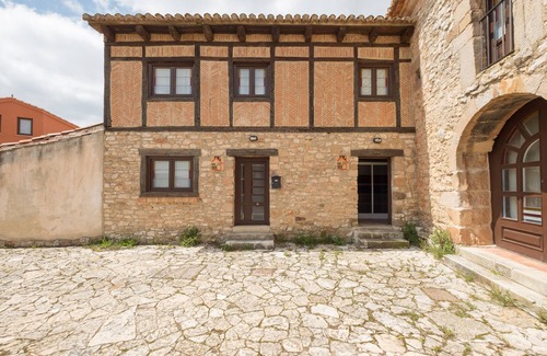Aguilar de Campoo Cottage | COVALAGUA RURAL HOUSE