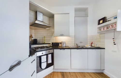 Hele Apartment | Cove Apartment - 3 Bed Sea View