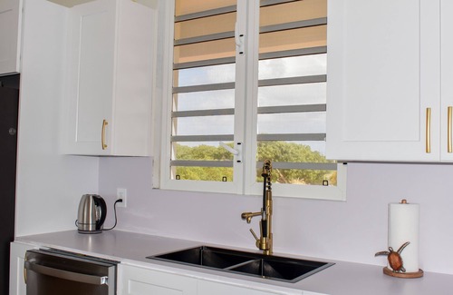 Cove Bay Villa | Cove Bay Villa II "THE PENTHOUSE"