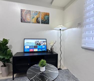 Santa Mesa Apartment | Covent Garden Condominium