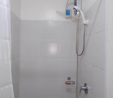 Santa Mesa Apartment | Covent Garden South Tower SM Sta Mesa University Belt Metro Manila