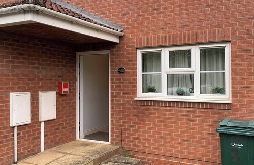Acresford House | Coventry Charm - Spacious 3 Bedroom House