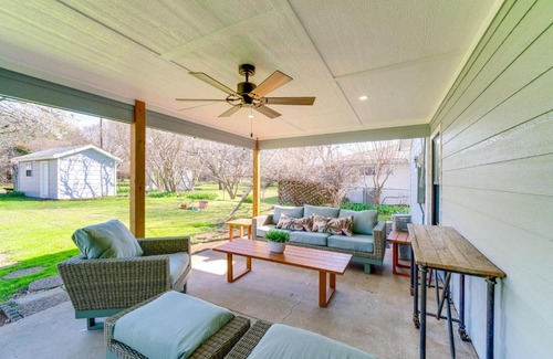 Irving House | Covered Patio and Private Yard Dallas Area Home