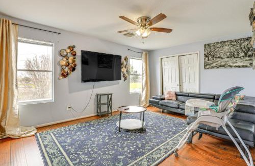 Barker House | Covered Patio and Yard Family Home in Katy