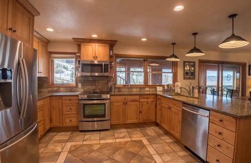 Steamboat Springs House | Coveted large home, ski-in ski-out location