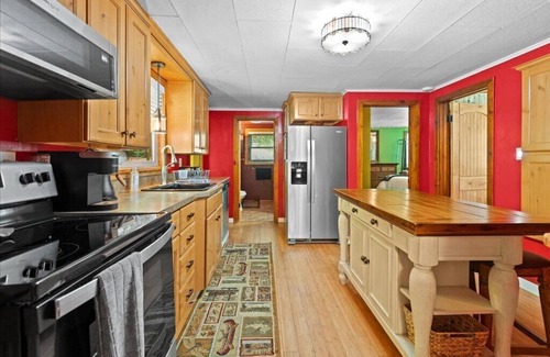 Lower Rattlesnake House | Coveted Lower Rattlesnake 2-Bedroom Gem—Now Offering Mid-Term Rentals!