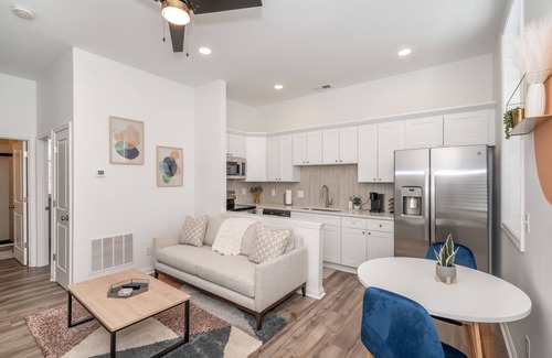 Covington Condo | Covington Charm 202 | Minutes from DT Cinci!
