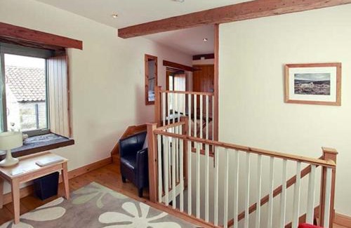 Wrelton House | Cow Byre Cottage