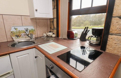 Briggswath Cottage | COW BYRE COTTAGE, pet friendly, character holiday cottage in Whitby