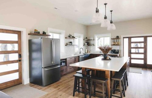 Preston House | Cow Palace