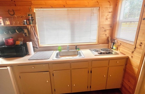 Chiloquin Cabin | Cowboy Cabin #2 on a working cattle ranch very close to Crater Lake