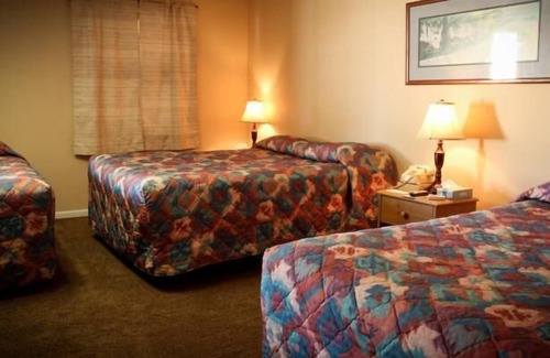 Edgemont Hotel | Cowboy Inn