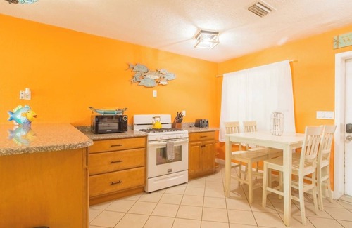 Surfside Historic District House | Cowboy Pool/Mini Golf/Walk 2 Beach & Ocean Center! Pets OK