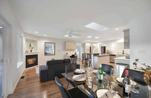 Youbou House | Cowichan Lake Manor S