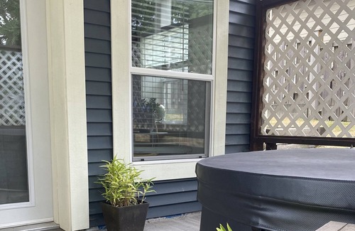 Cobble Hill House | Cowichan valley suite - 10 mins to local wineries