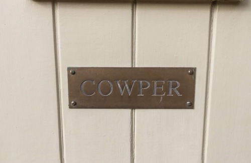 Acaster Malbis Cottage | COWPER COTTAGE 2-BED, family friendly in Acaster Malbis