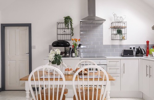 Mynytho Cottage | Cowshed