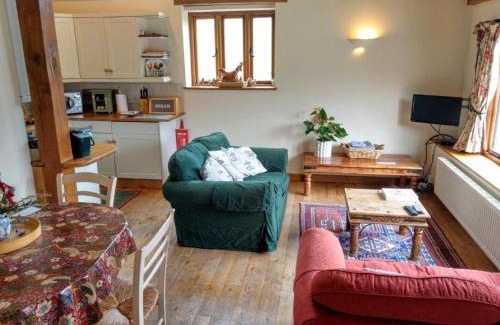 Stonor House | Cowslip at White Pond Farm