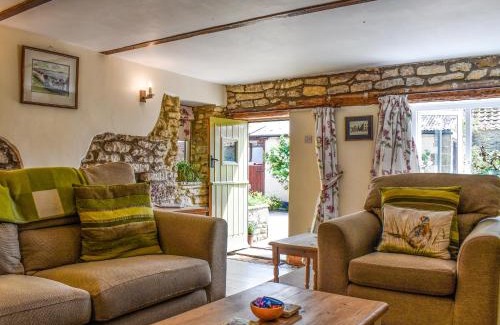 Levisham House | Cowslip Cottage