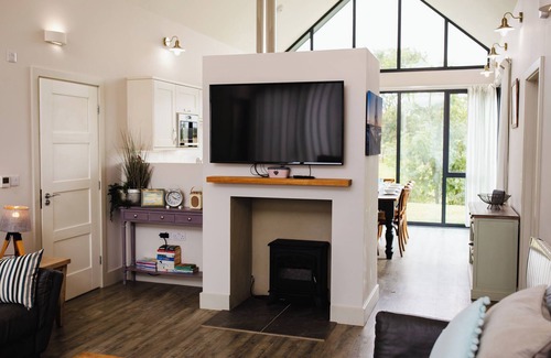 Bamburgh Cottage | Cowslip