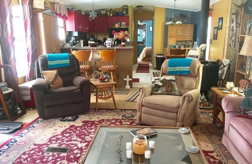 Washington House | COYOTE MOON RANCH BNB