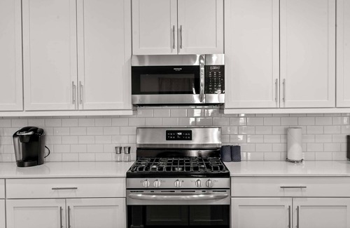 Mesa del Oro House | Coyote Sunset Retreat in the Desert - BBQ & Tennis