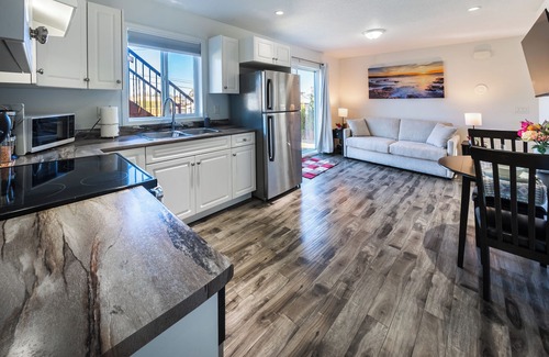North Cowichan House | Cozy Two Bedroom, centrally located