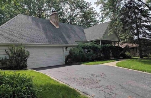 Willow Springs House | Coziest estate home 20 minutes to downtown