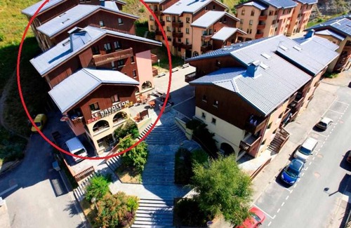Val Cenis Apartment | Cozy 1-BR Apt in Val Cenis Lanslebourg, 300m from Slopes, Sleeps 4/5, Balcony & Garage