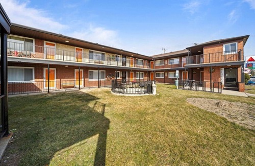 Ferndale Apartment | Cozy 1 Bd Apt minutes walking downtown Ferndale