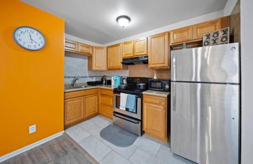 Ferndale Apartment | Cozy 1 Bd Apt minutes walking downtown Ferndale