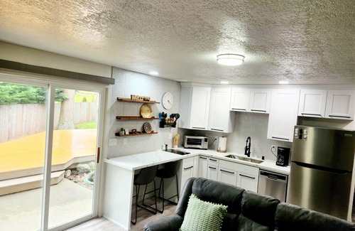 Marysville Apartment | Cozy 1 bdr apartment in a private Verda Ridge home