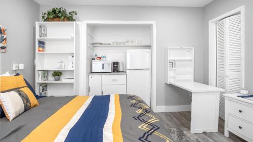 Poinsettia Heights Apartment | Cozy 1 BDR Unit by Beach, Mall, & Downtown FTL