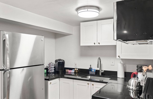Central City Apartment | Cozy 1 Bed, 1 Bath - Near Downtown and U of U.