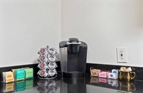 Central City Apartment | Cozy 1 Bed, 1 Bath - Near Downtown and U of U.