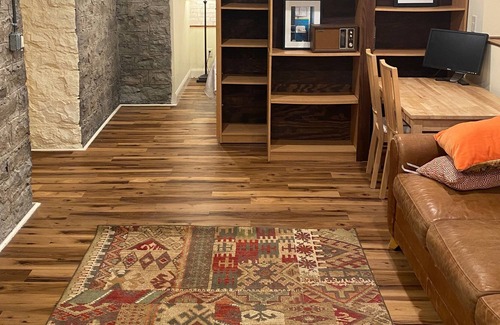 Lowry Hill East Apartment | Cozy 1-bed apartment in safe and quiet neighborhood