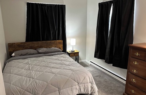 Kingston Apartment | Cozy 1 bedroom 1 bath