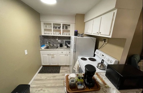 Tyler Gardens Apartment | Cozy 1-bedroom apartment in wonderful Cape Canaveral