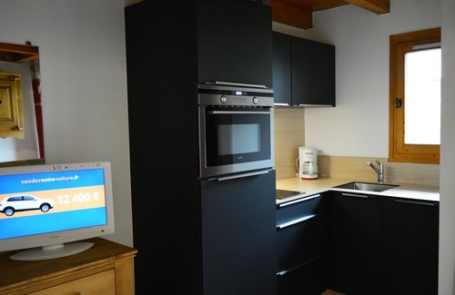 Crest-Voland Apartment | Cozy 1-Bedroom Apartment, Well-Equipped, Near Ski Slopes and Village Center