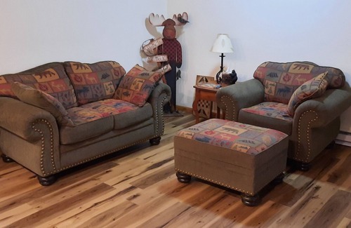 Grand Marais Apartment | Cozy 1-bedroom apartment in serene Grand Marais. Sleeps 4
