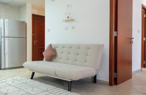 Motor City Apartment | Cozy 1-Bedroom Apartment for 5 in Motor City!