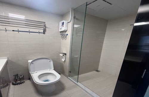 Chamkar Mon Apartment | Cozy 1-bedroom apartment in gorgeous Phnom Penh with WiFi, fitness room
