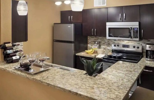 Las Vegas Apartment | Cozy 1-bedroom apartment in enjoyable Las Vegas with WiFi, fitness room