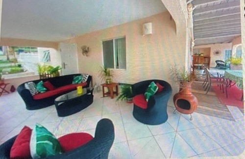Buckleys Village Apartment | Cozy 1-bedroom apartment in Buckleys with WiFi, AC private pool terrace &bar
