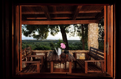 Tragana Apartment | Cozy 1-bedroom apartment overlooking the Ionian sea.