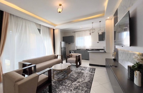 Kampala Apartment | Cozy 1-bedroom apartment in beautiful Kampala with WiFi, LivLuxe Apartments